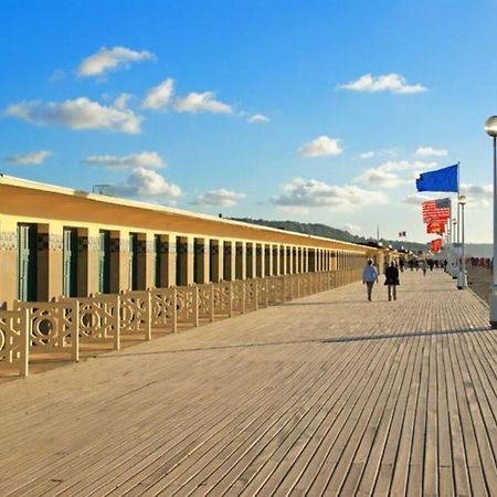 Echappee Chic - Balcon - 150 M Casino Deauville & Plage 外观 照片
